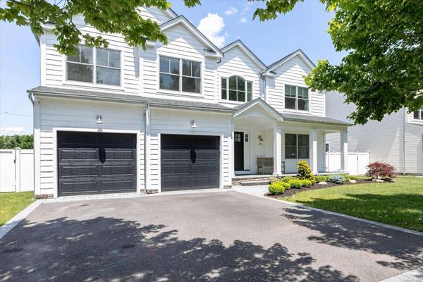 79 Joyce RD, Plainview, NY 11803