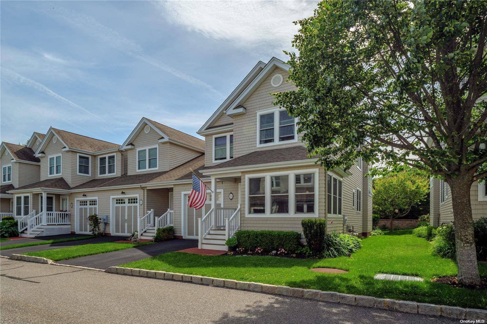 Eastport, NY 11941,5 Meadow WAY #5