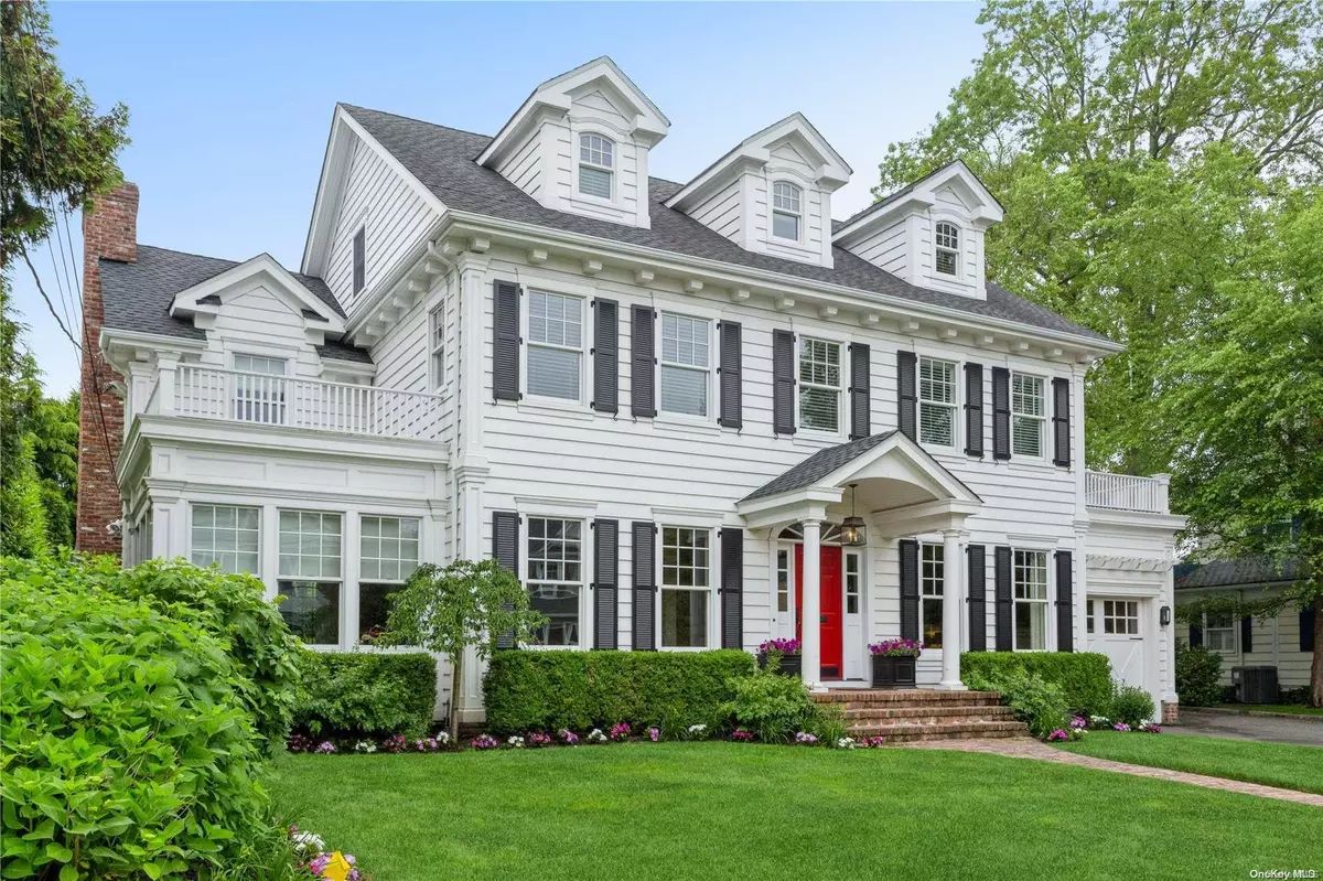 Rockville Centre, NY 11570,28 Cedar AVE