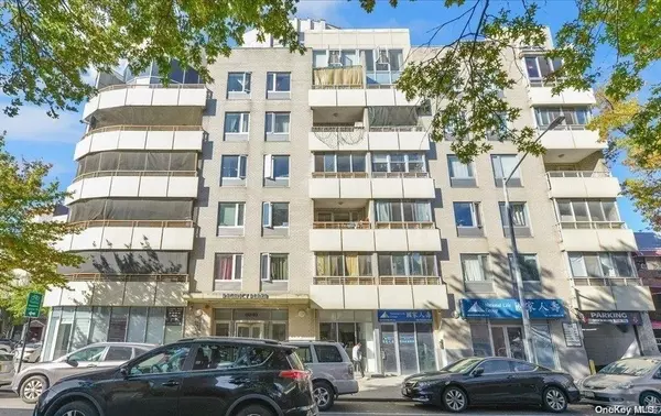 132-03 Sanford AVE #3B,  Flushing,  NY 11355