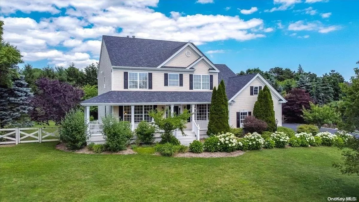 Wading River, NY 11792,114 Maidstone LN