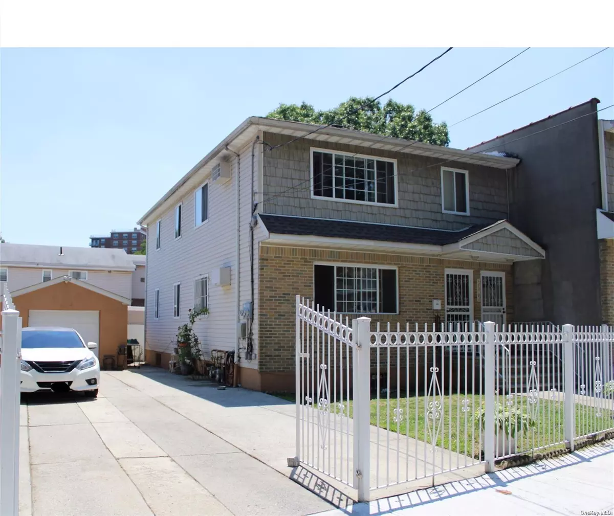 Jamaica, NY 11434,172-08 128th AVE