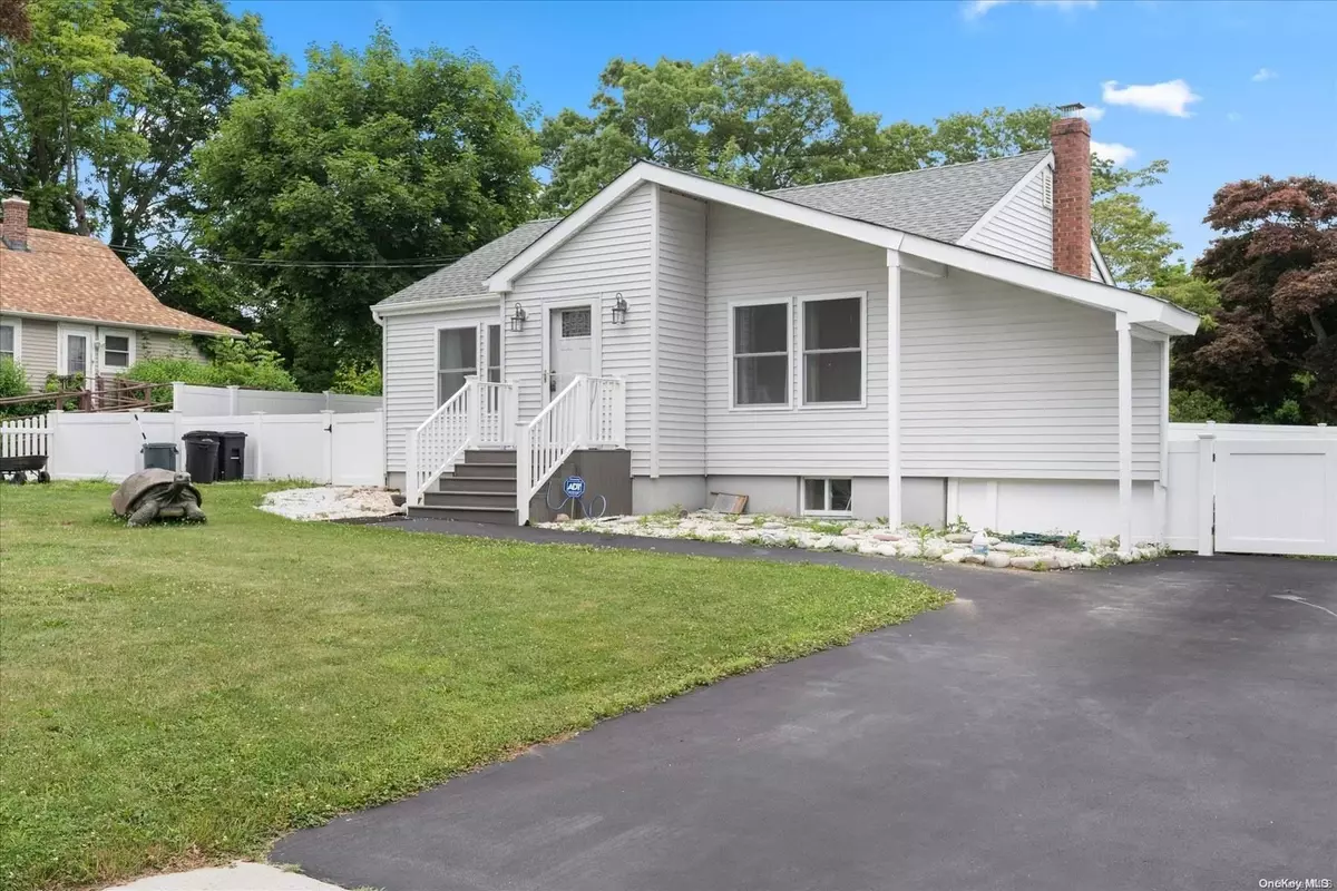 Rocky Point, NY 11778,81 Broadway