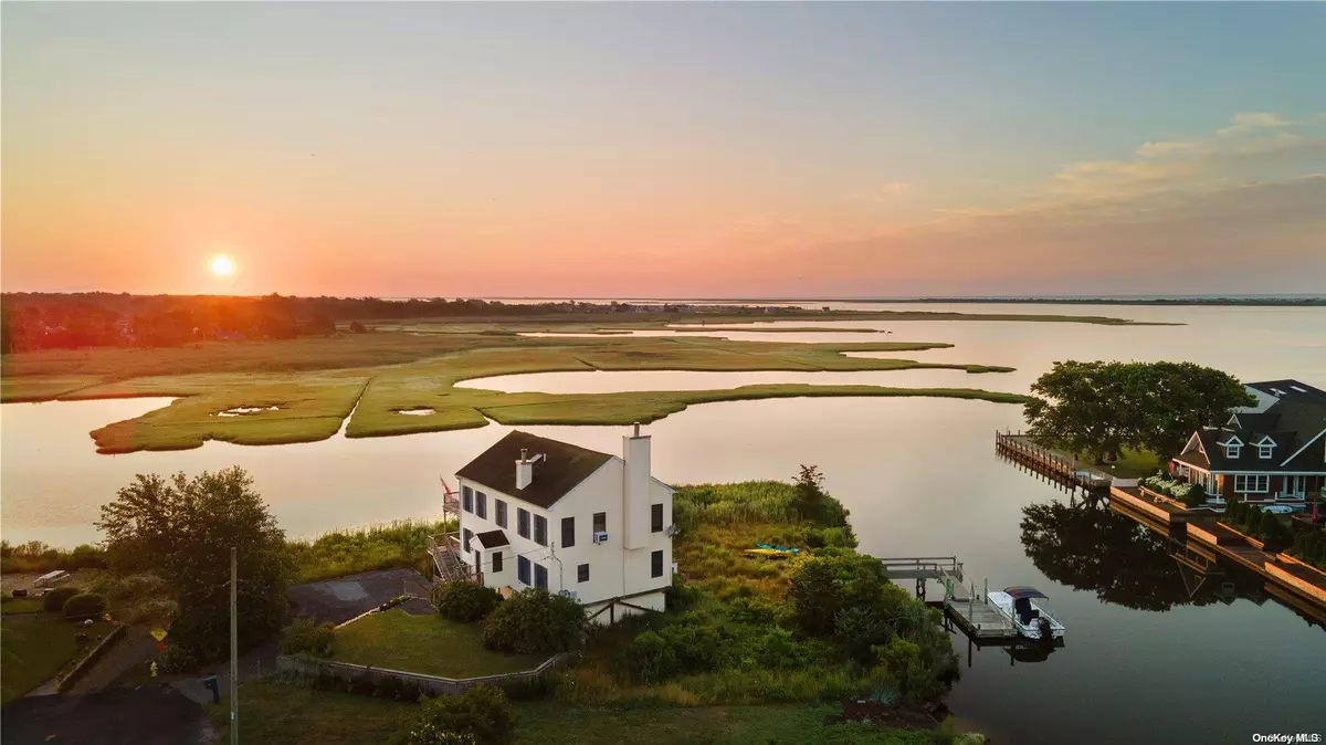 Shirley, NY 11967,44 Sherbrook CT