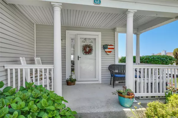 Jamesport, NY 11947,68 Maidstone LN #68