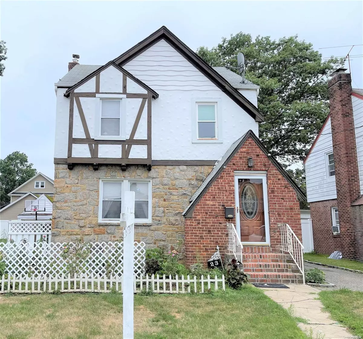 Hempstead, NY 11550,23 President ST