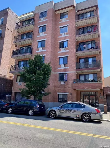 91-06 Whitney AVE #3A, Elmhurst, NY 11373