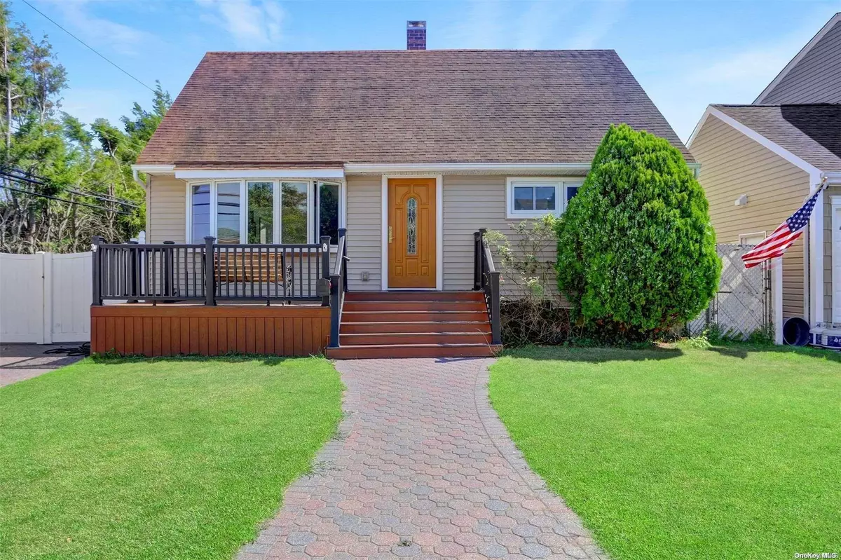 Hicksville, NY 11801,6 Spencer ST