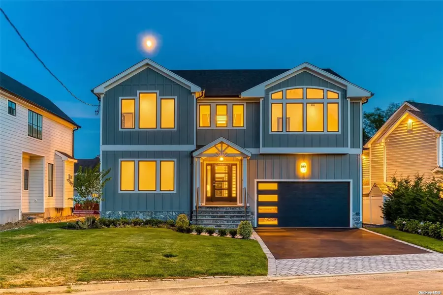 1778 Yale RD, Merrick, NY 11566