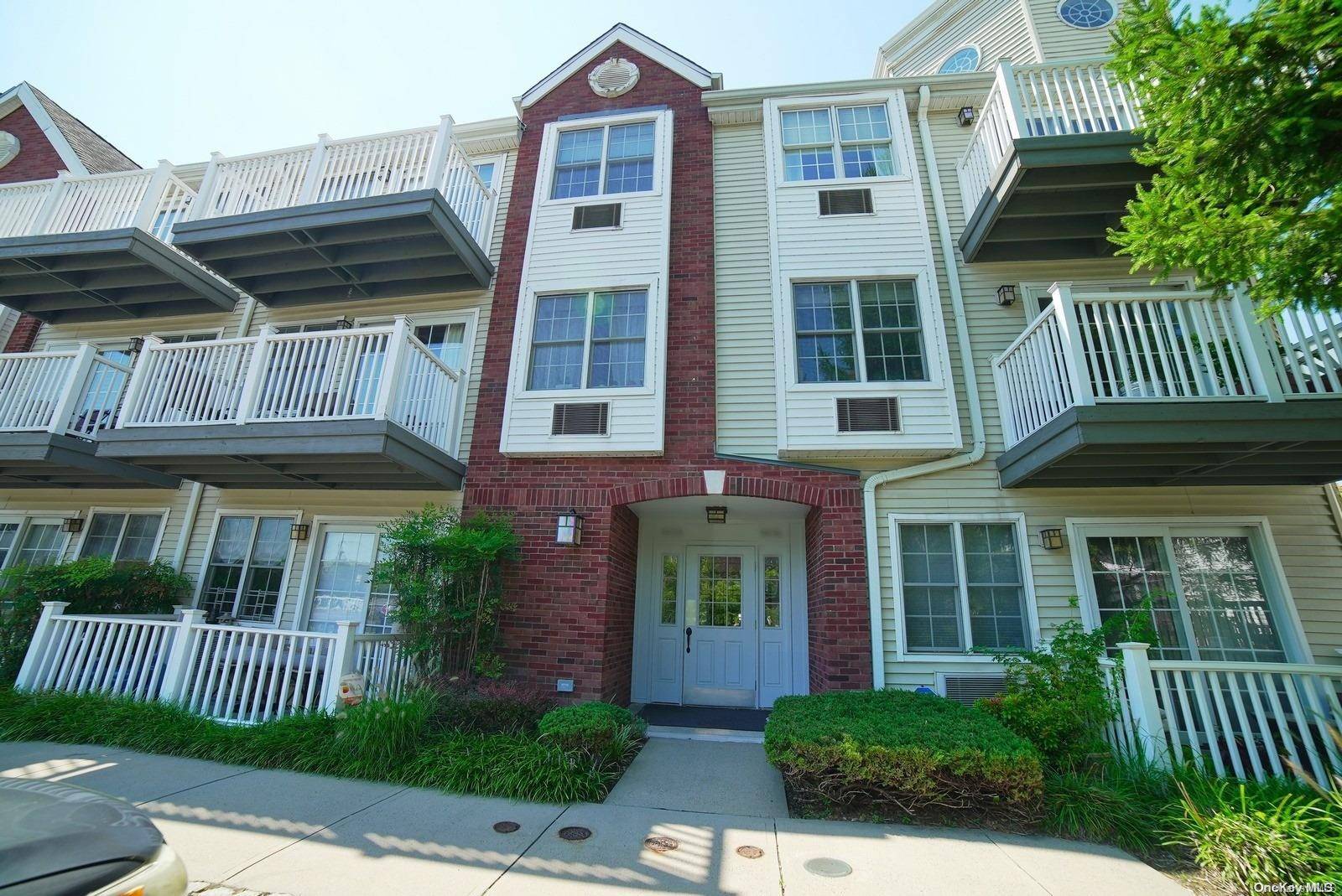 94-54 Magnolia CT #2A, Ozone Park, NY 11417