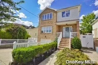 983 Lamont AVE, Staten Island, NY 10309