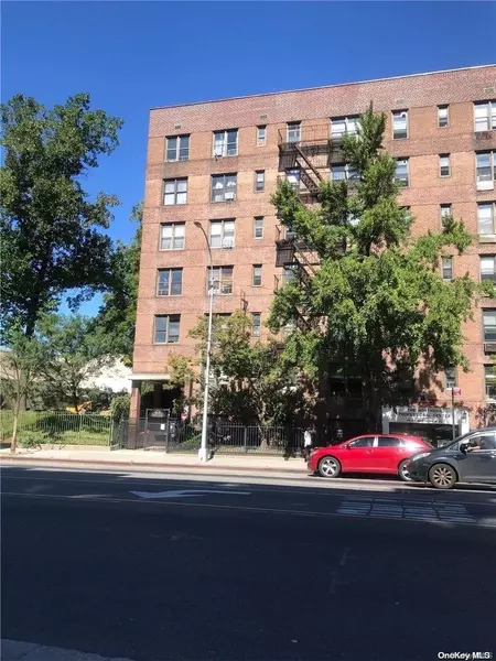 141-05 Northern Blvd #6A, Flushing, NY 11354