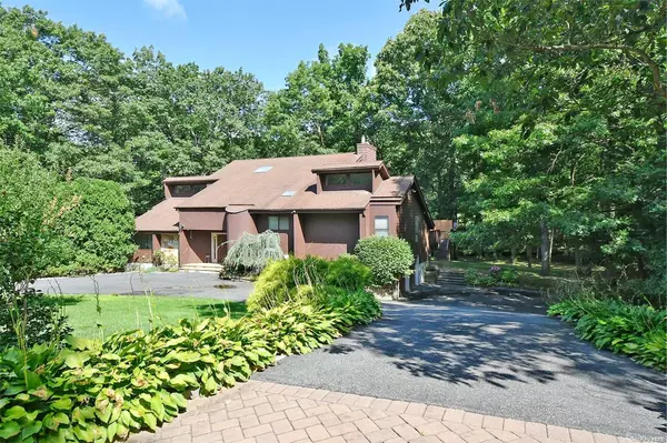 Dix Hills, NY 11746,3 Brothers CT