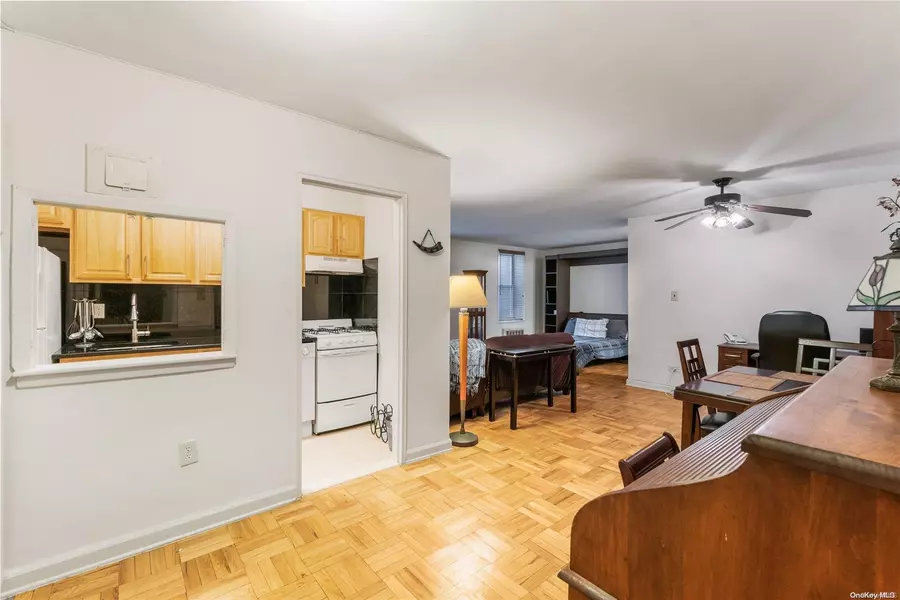 42-65 Kissena Blvd #L7, Flushing, NY 11355