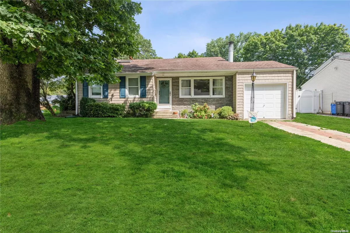 South Huntington, NY 11746,2 Independence PL