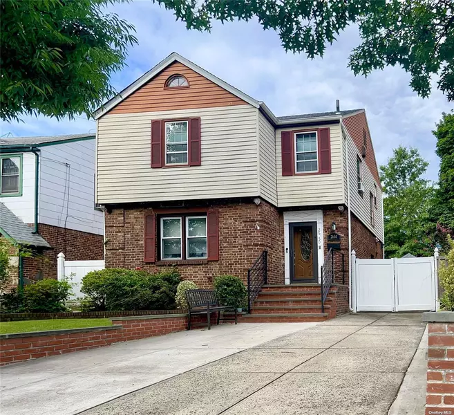 26-50 202nd ST, Bayside, NY 11360