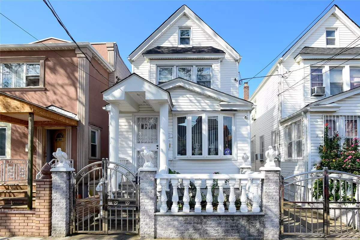 Richmond Hill S., NY 11419,104-46 115th ST