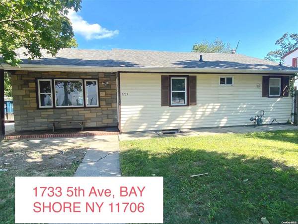 1733 5th AVE, Bay Shore, NY 11706