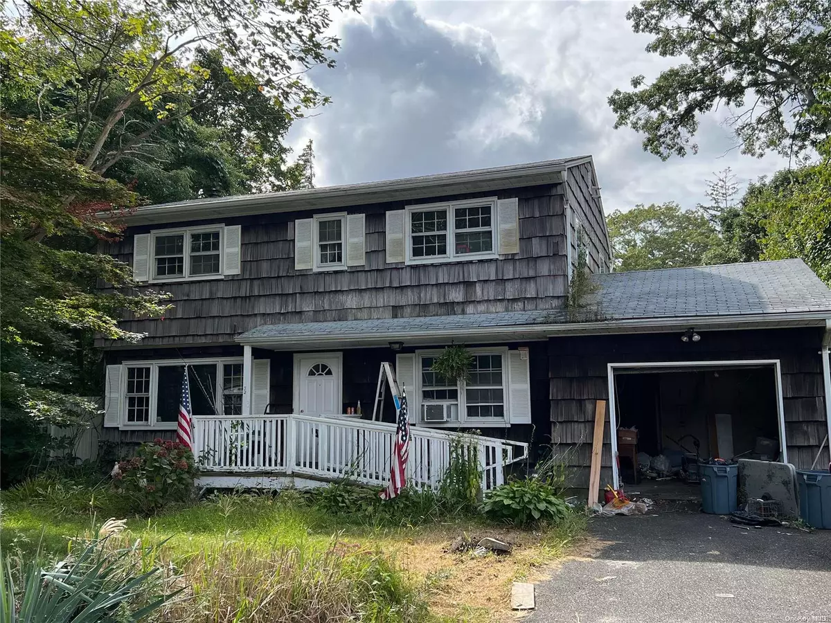 Sound Beach, NY 11789,32 Rockaway DR