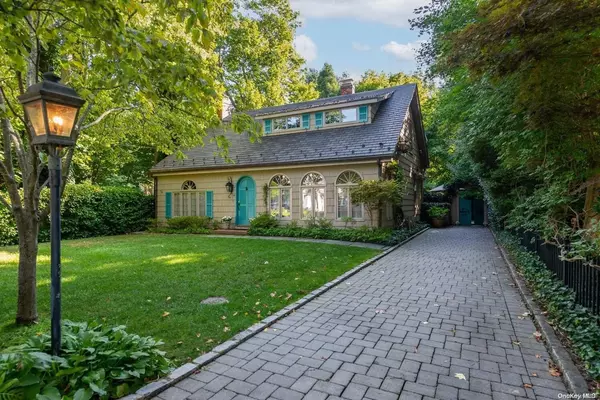 Locust Valley, NY 11560,14 Egypt LN