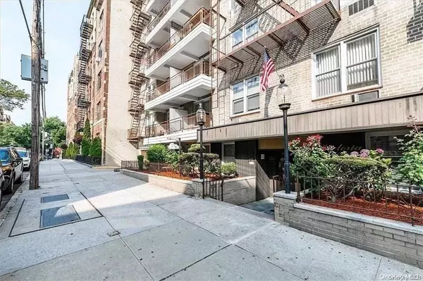 Long Island City, NY 11102,30-44 29th ST #5K