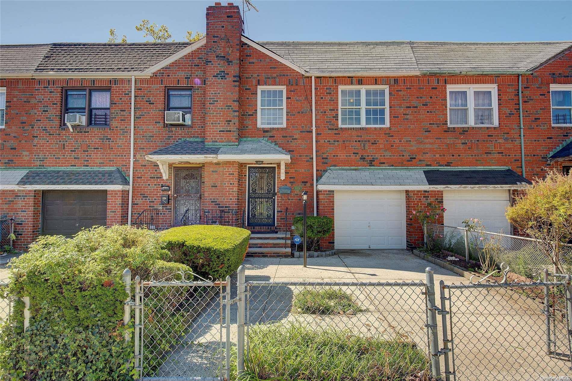 102-26 183rd PL, Hollis, NY 11423