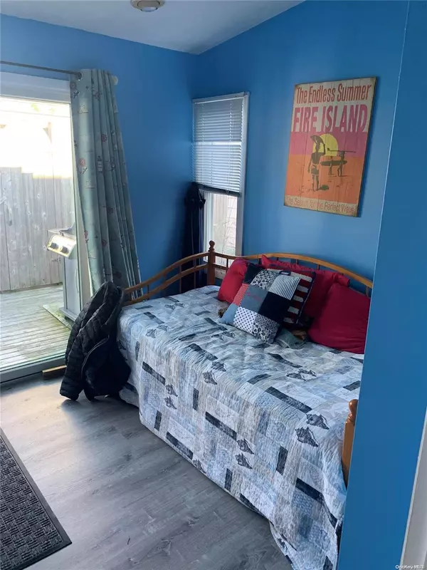 Ocean Beach, NY 11770,139 Bungalow WALK