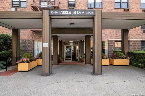 35-20 Leverich ST #B 427, Jackson Heights, NY 11372