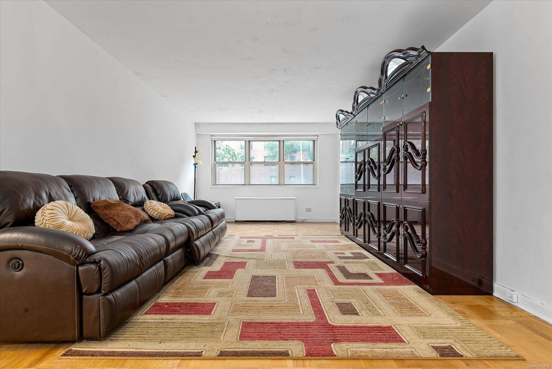 102-30 66th RD #1H, Forest Hills, NY 11375