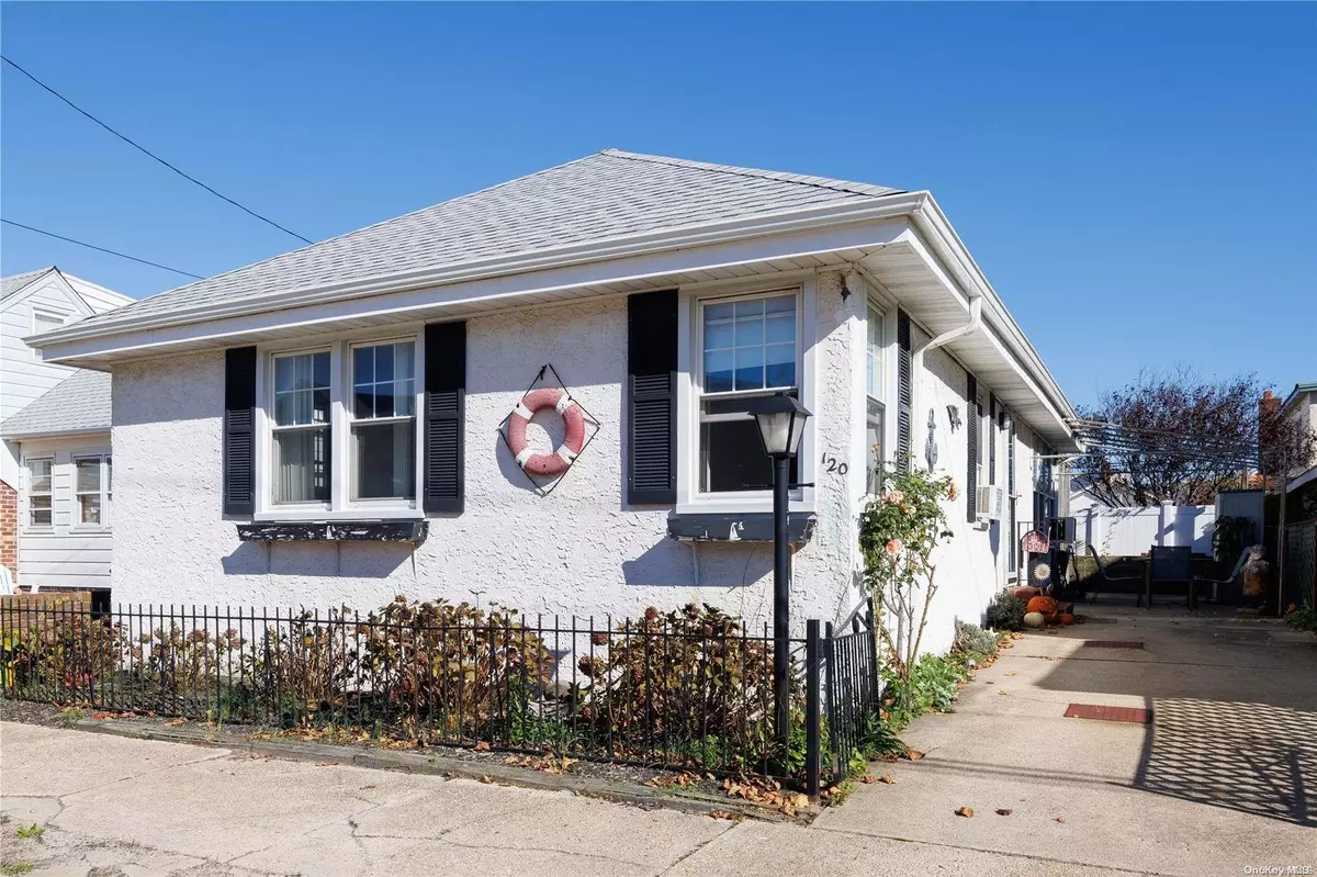 Point Lookout, NY 11569,120 Parkside DR