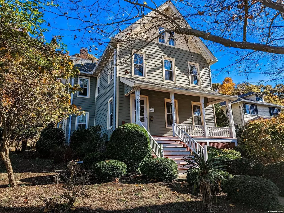 Port Jefferson, NY 11777,605 High ST
