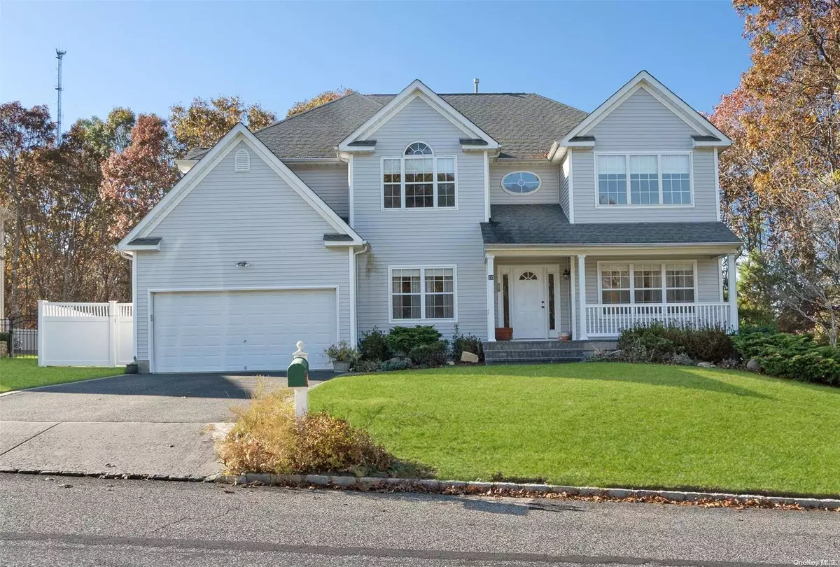 Manorville, NY 11949,10 Beechwood DR