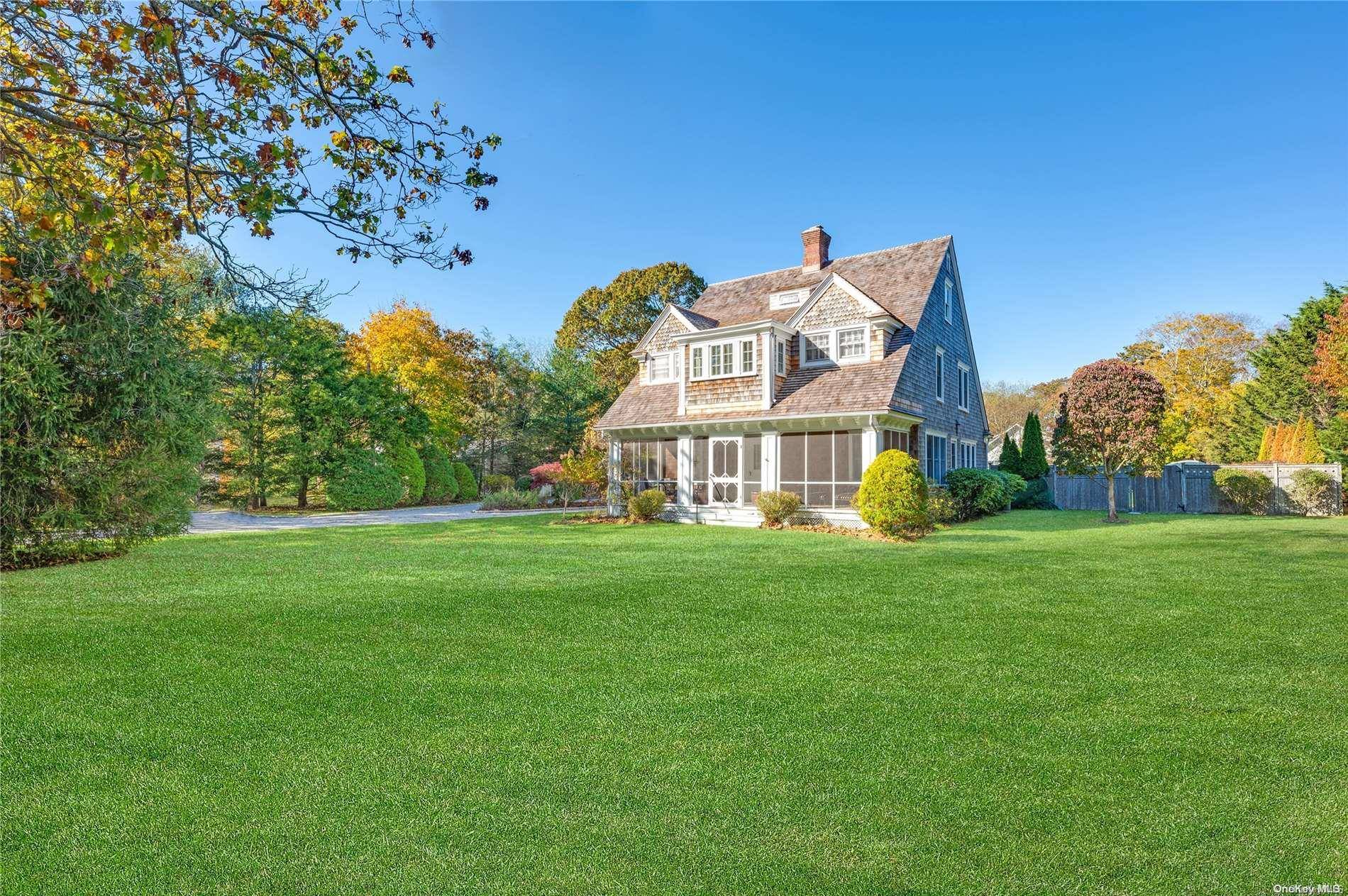 Remsenburg, NY 11960,13 Basket Neck LN