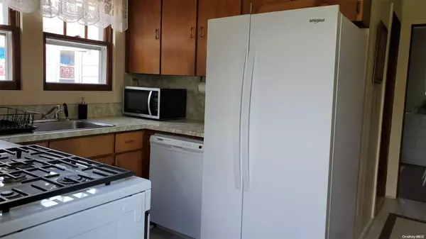 Ocean Beach, NY 11770,250 Cottage WALK