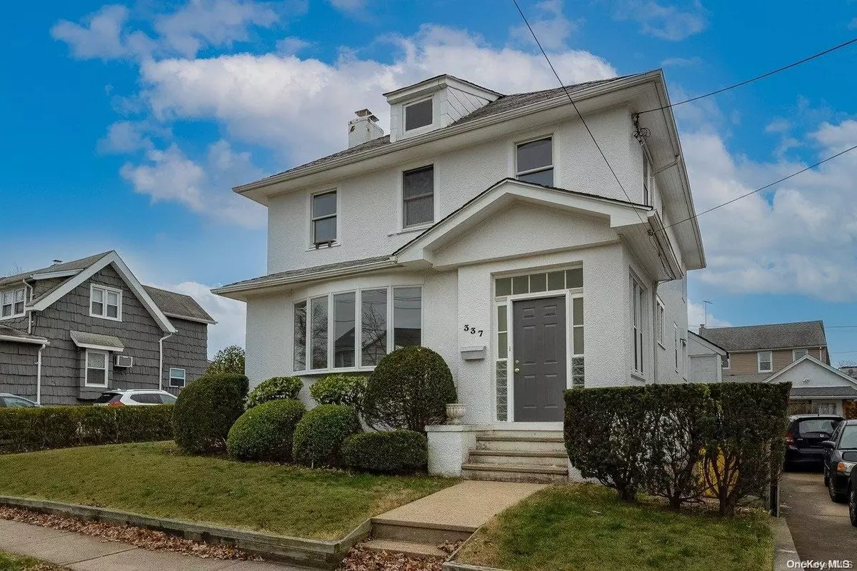 Hewlett, NY 11557,337 Hamilton AVE