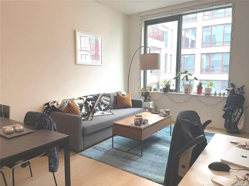 22-18 Jackson AVE #605, Long Island City, NY 11101