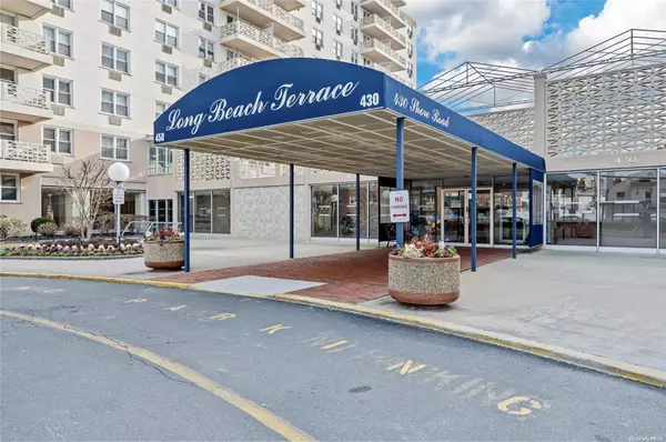 450 Shore RD #8A, Long Beach, NY 11561