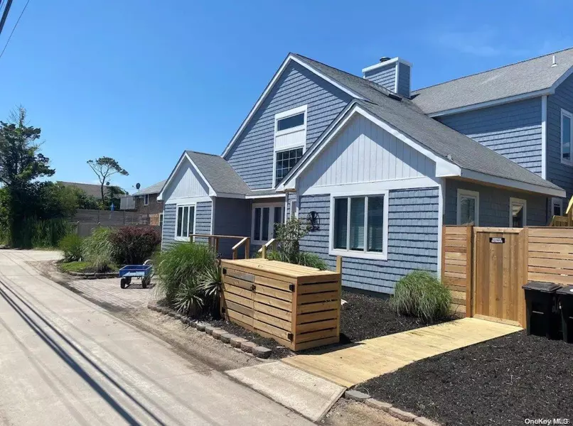 285 Cottage WALK, Ocean Beach, NY 11770