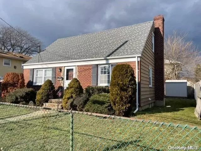 Elmont, NY 11003,1326 Collier AVE