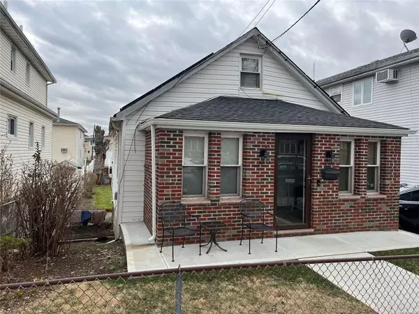 Springfield Gardens, NY 11413,145-61 223rd ST