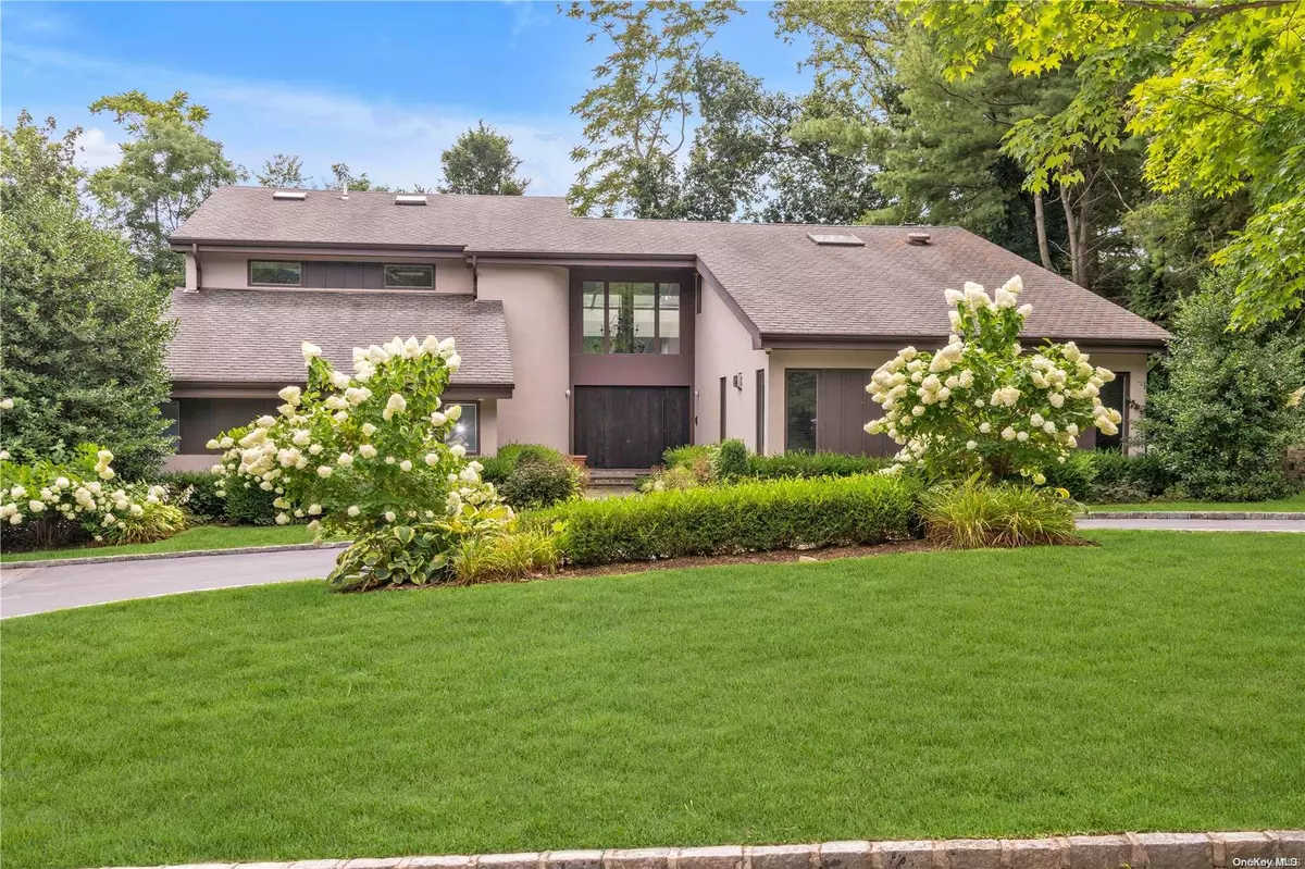 Manhasset, NY 11030,4 Folie CT