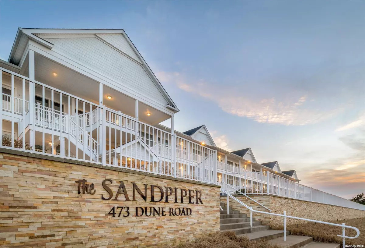 Westhampton Beach, NY 11978,473 Dune RD #10B