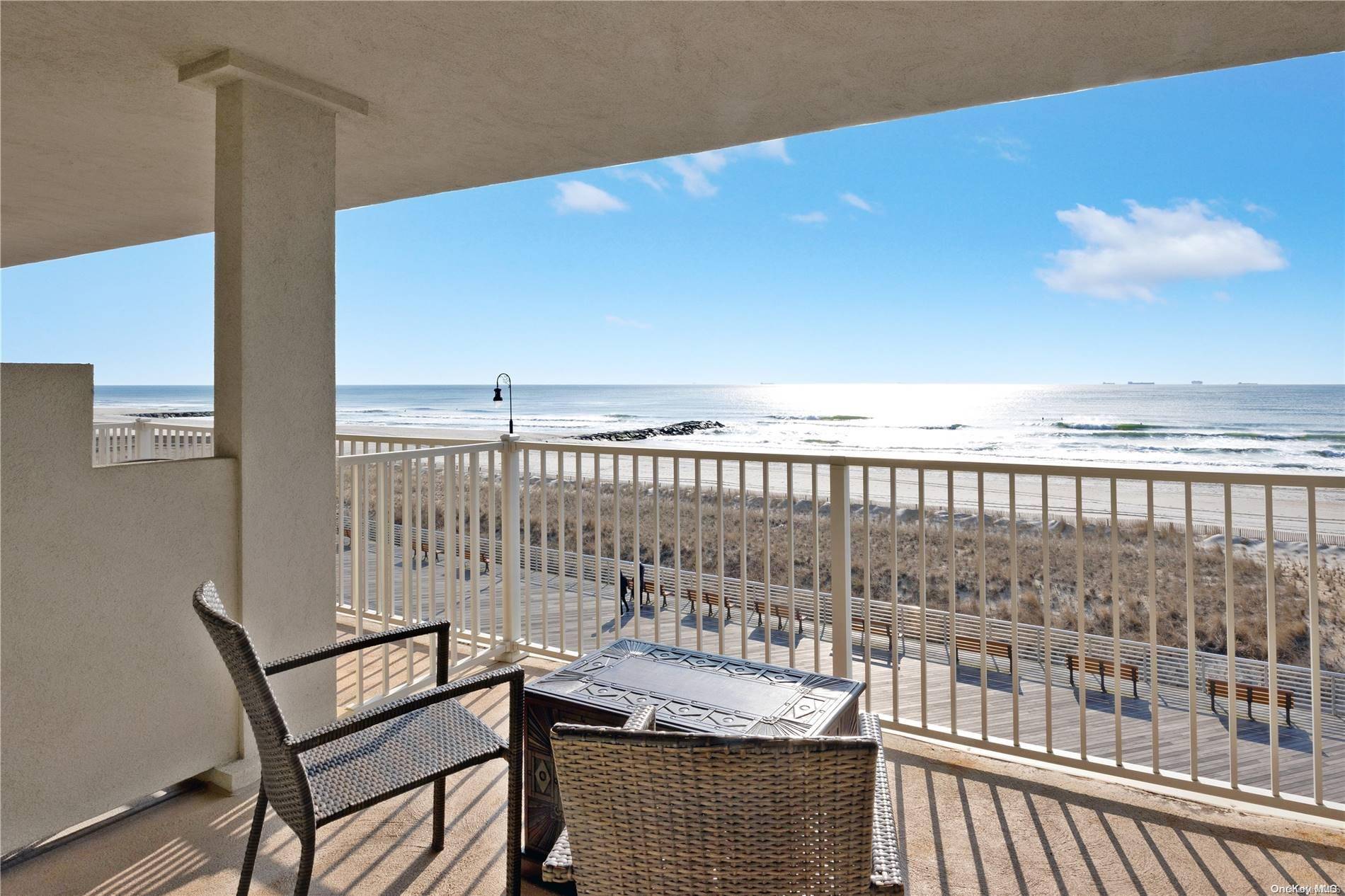 250 Shore RD #3E, Long Beach, NY 11561