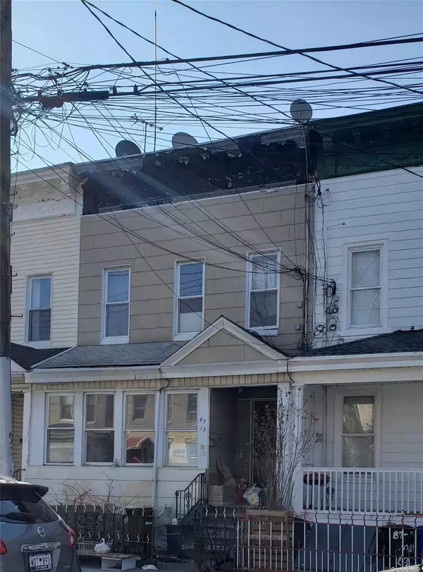 87-12 104th ST, Richmond Hill, NY 11418