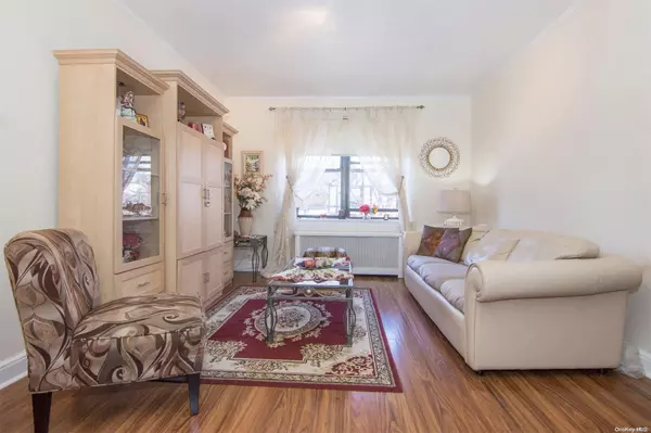 19-79 78th ST #2, East Elmhurst, NY 11370