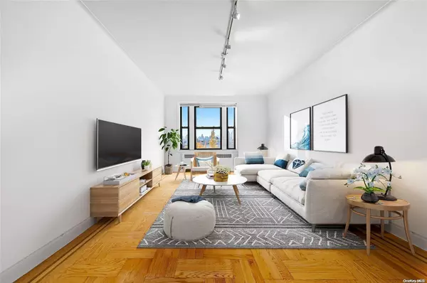 47-55 39 PL #6B, Sunnyside, NY 11104