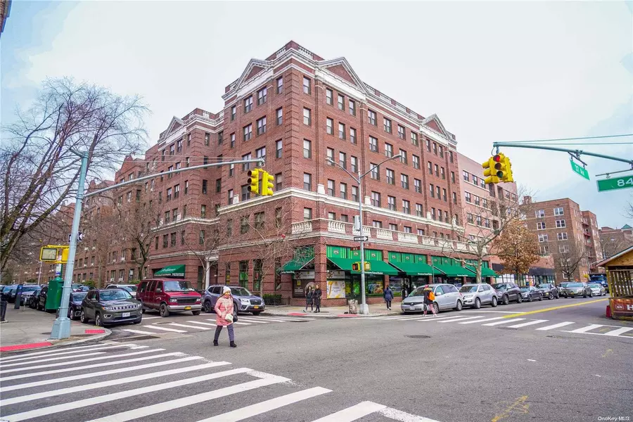 84-01 37 Avenue #207, Jackson Heights, NY 11372