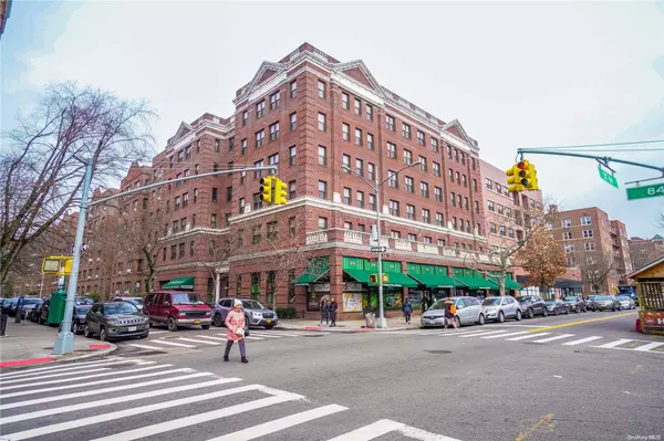 84-01 37 Avenue #207,  Jackson Heights,  NY 11372