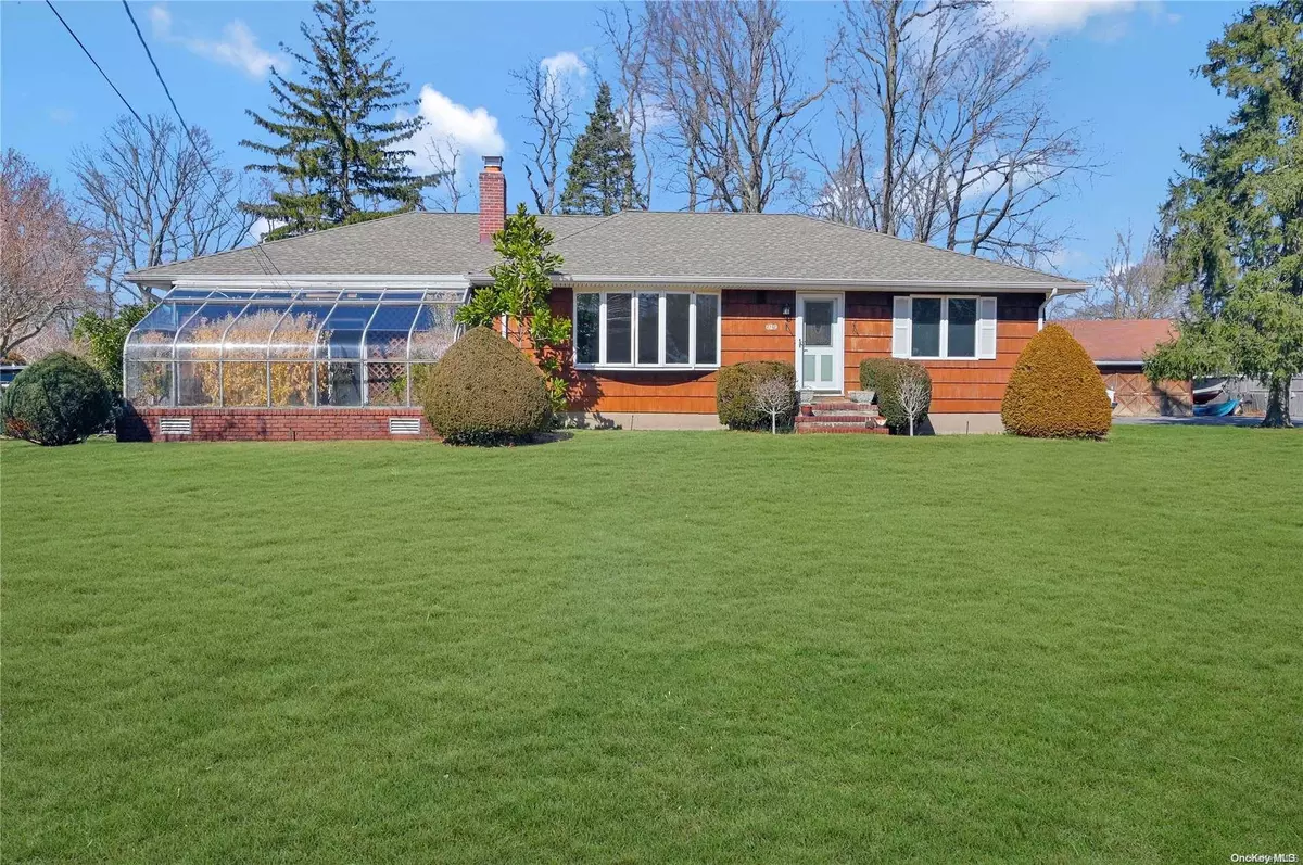 Hauppauge, NY 11788,619 Townline RD