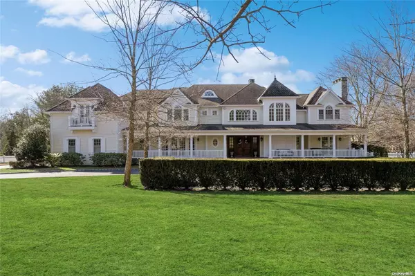 20 Circle RD, Muttontown, NY 11791